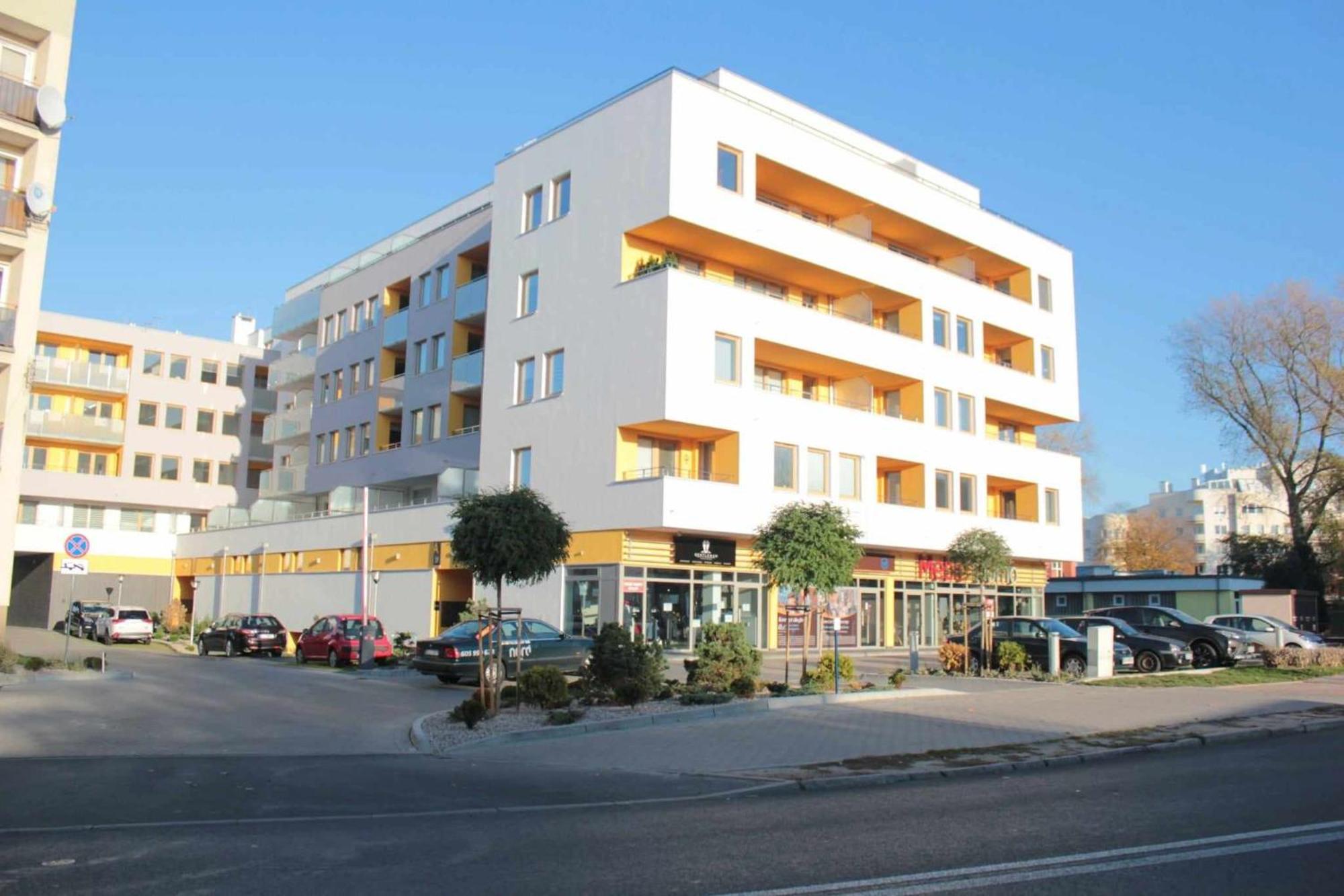 Miodowy Dom Exspanse Apartament 2 Lub 3 Pokoje Z Tarasem I Parkingiem Kołobrzeg Buitenkant foto